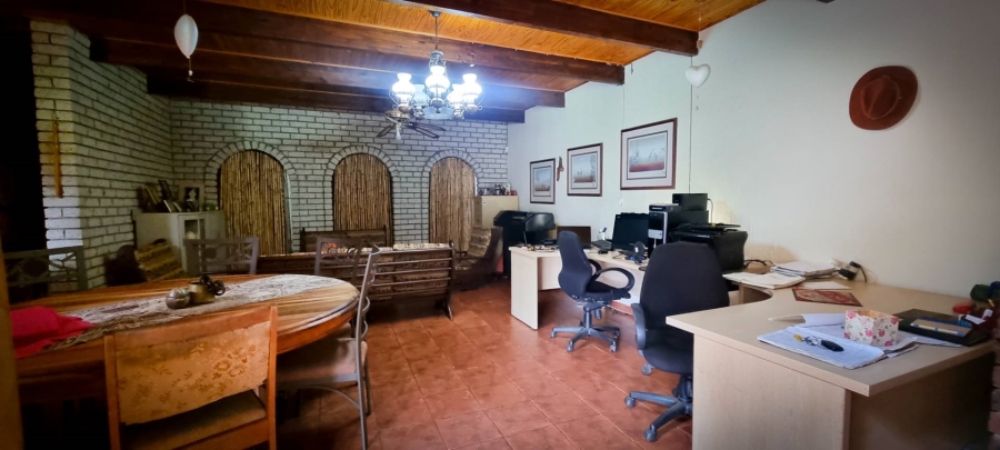 Commercial Property for Sale in Broederstroom North West